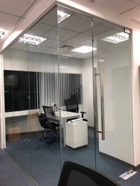 JT-Engplus.com รับเหมาก่อสร้าง รับสร้างบ้าน - ส่วนงานอลูมิเนียมประตู-หน้าต่าง (7)